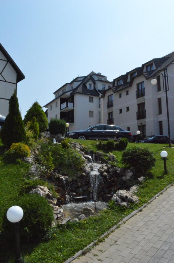 Milmari Resort - Apartman L43 Копаоник Екстериор снимка