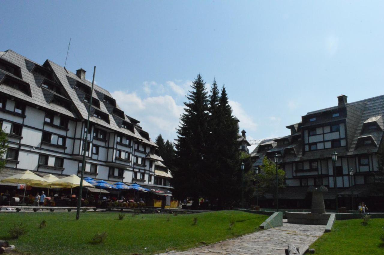 Milmari Resort - Apartman L43 Копаоник Екстериор снимка
